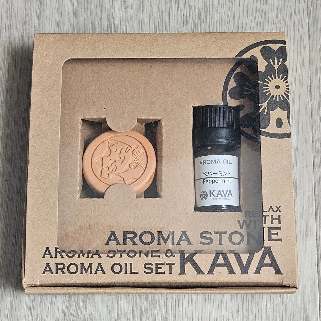KAVA Lucky Cat Aroma Stone Set | Peppermint Waterless Diffuser